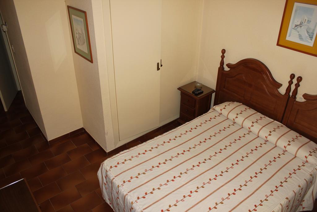 Hostal Andalucia Almunecar Luaran gambar